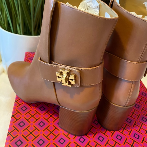 Tory Burch Kira Ankle Boots - Picture 5 of 9